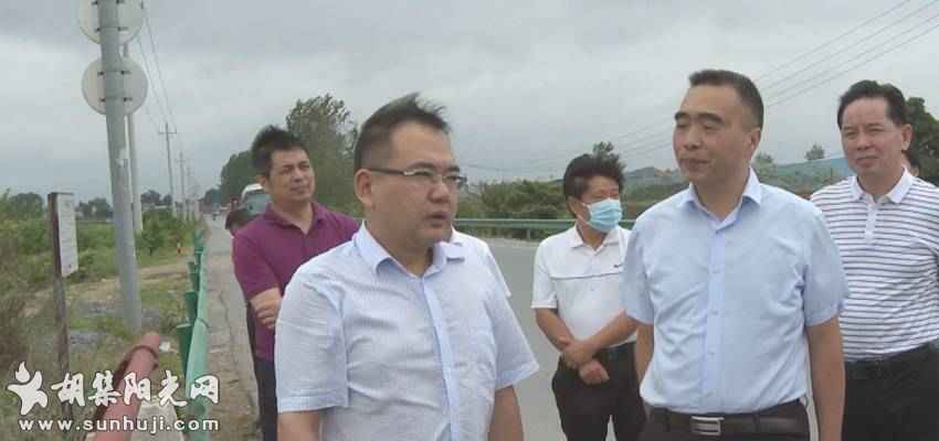 周军到胡集镇调研陈谷湾水库及南泉河流域治理情况